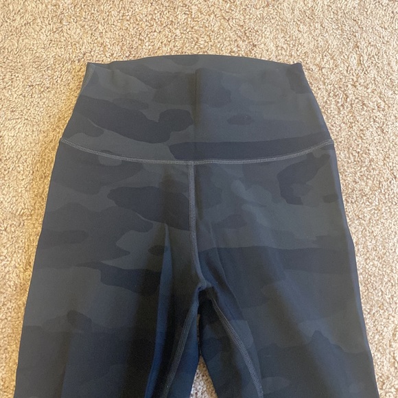 Alo leggings - Picture 2 of 2